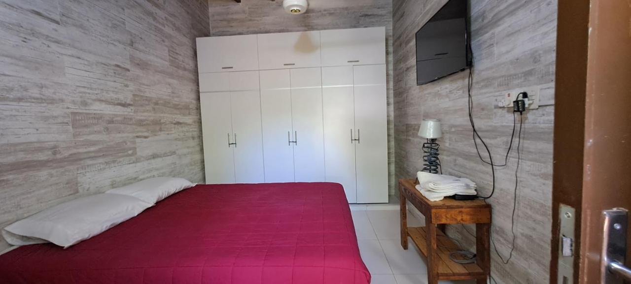 Granados Bed & Breakfast Asuncion Ngoại thất bức ảnh