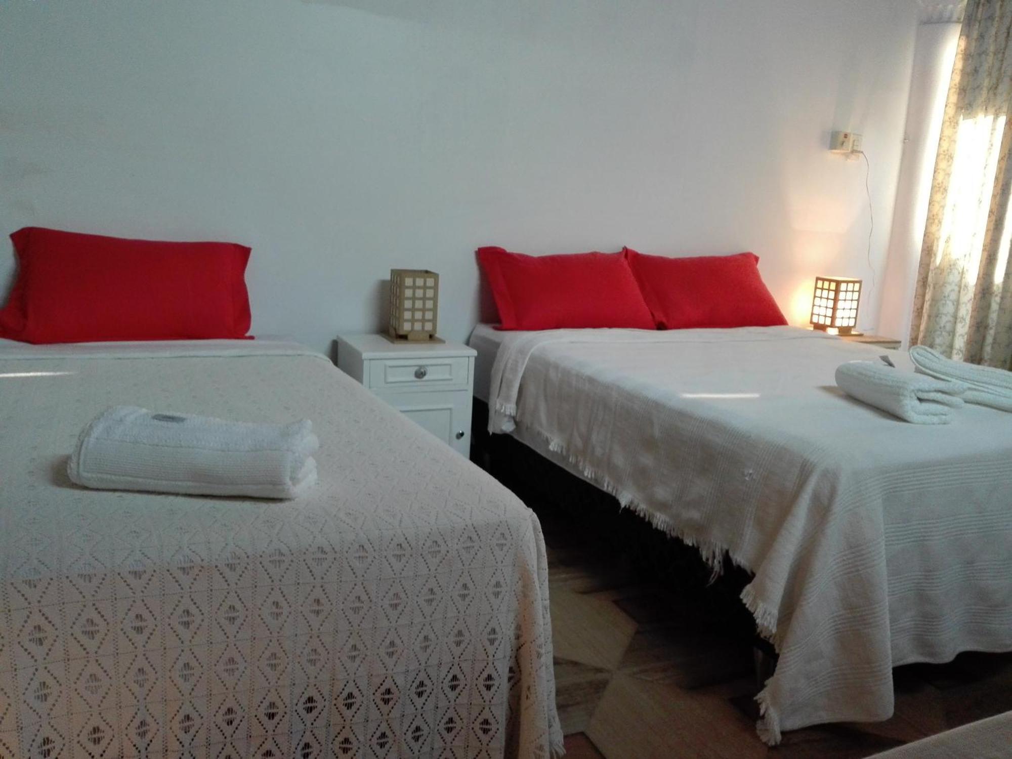 Granados Bed & Breakfast Asuncion Ngoại thất bức ảnh