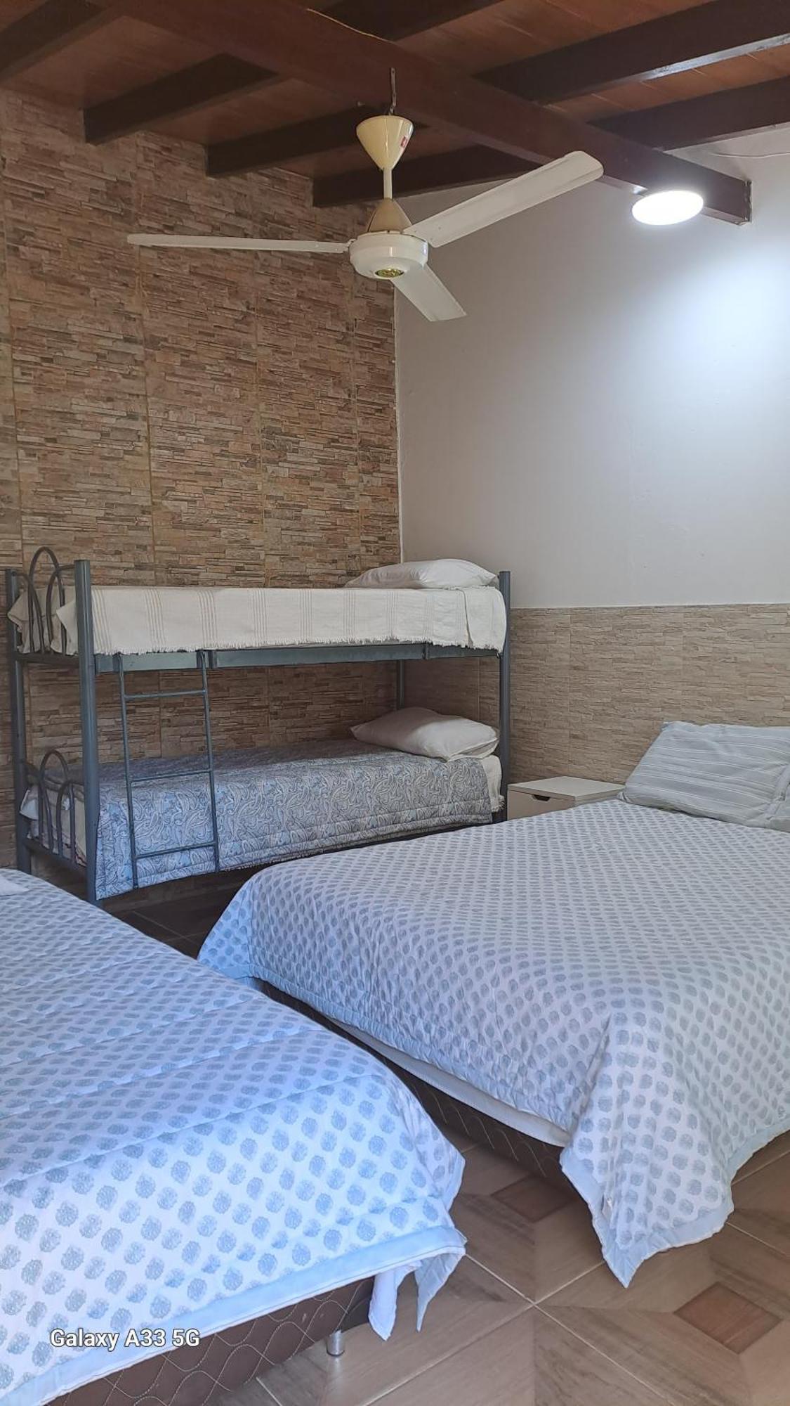 Granados Bed & Breakfast Asuncion Ngoại thất bức ảnh