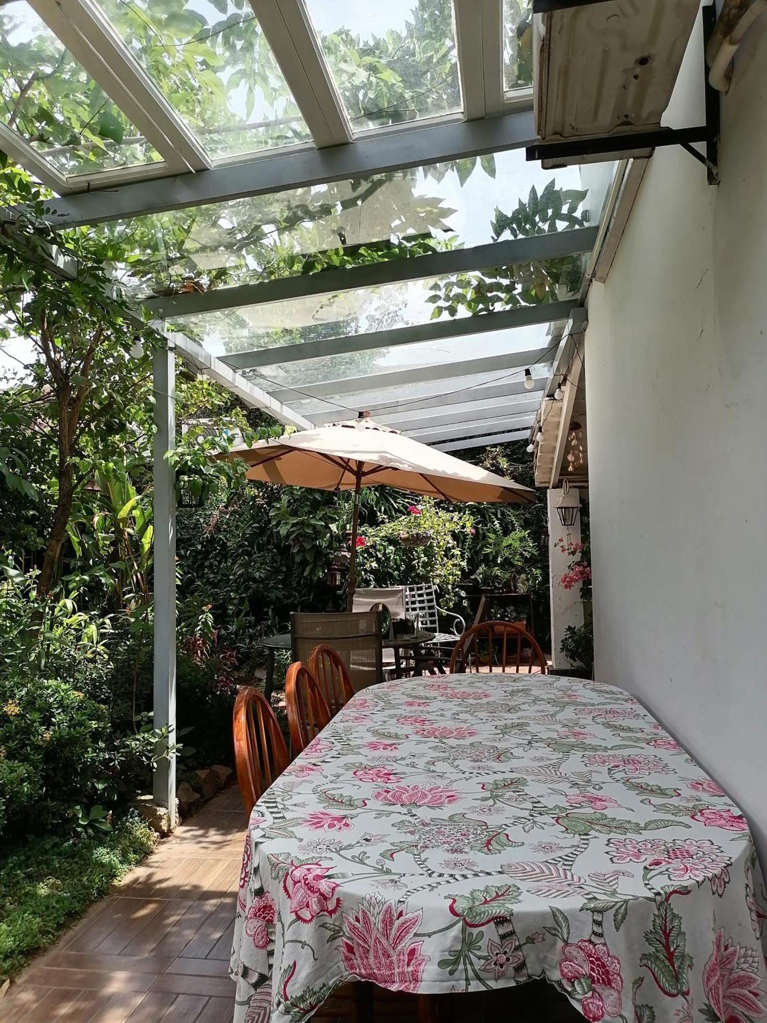 Granados Bed & Breakfast Asuncion Ngoại thất bức ảnh