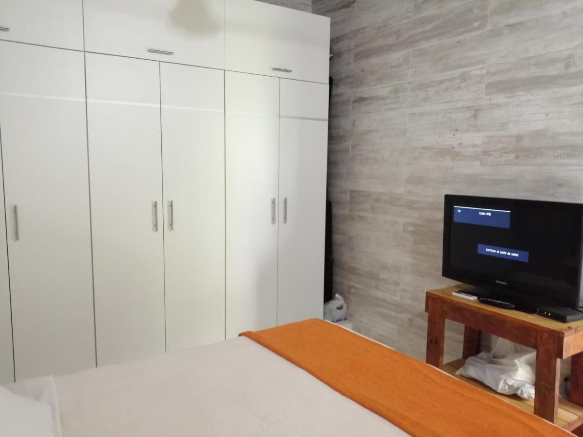 Granados Bed & Breakfast Asuncion Ngoại thất bức ảnh